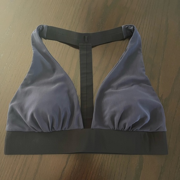 //OUT bra top - Picture 1 of 3